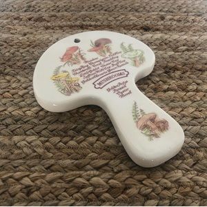 Vintage 1980 Avon Weiss Ceramic Mushroom Trivet Spoon Rest Wall Art Hand Painted